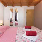 別荘 Two-bedroom In Valtura